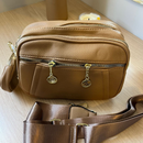 Bolsa Crossbody Una: Feita em Couro + BRINDE EXCLUSIVO!