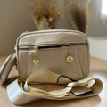 Bolsa Crossbody Una: Feita em Couro + BRINDE EXCLUSIVO!